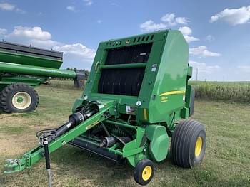 2019 John Deere 560M MegaWideHC2 Equipment Image0