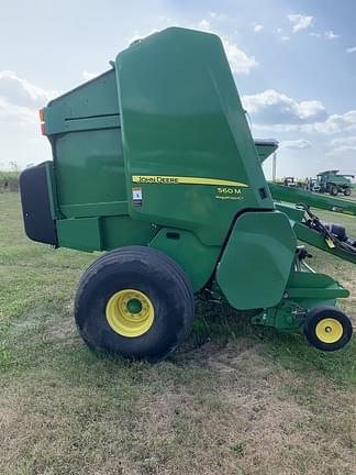 Image of John Deere 560M MegaWideHC2 equipment image 3