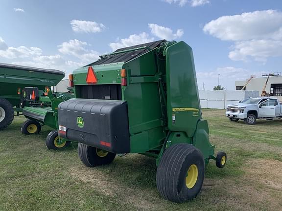 Image of John Deere 560M MegaWideHC2 equipment image 4