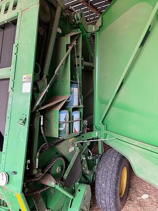 Image of John Deere 560M equipment image 4