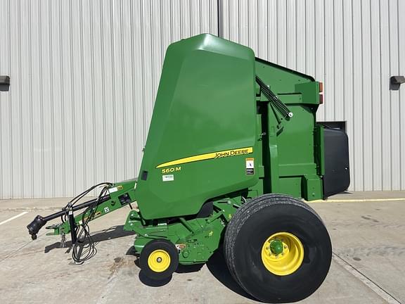 Image of John Deere 560M equipment image 1