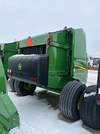 Image of John Deere 560M equipment image 4