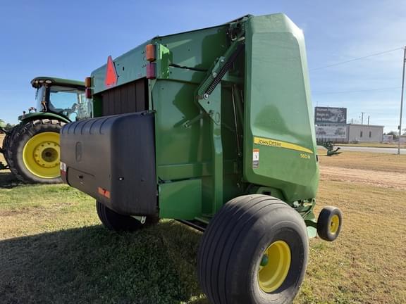 Image of John Deere 560M equipment image 4