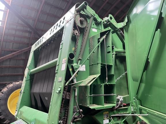 Image of John Deere 560M equipment image 3
