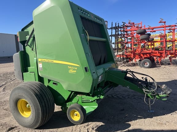 Main image John Deere 560M