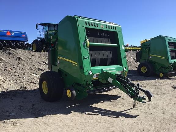 Image of John Deere 560M equipment image 1