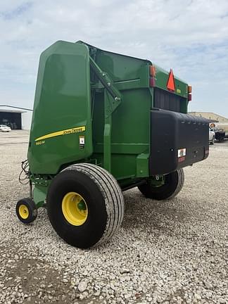 Image of John Deere 560M equipment image 3