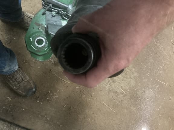 Image of John Deere 560M equipment image 4