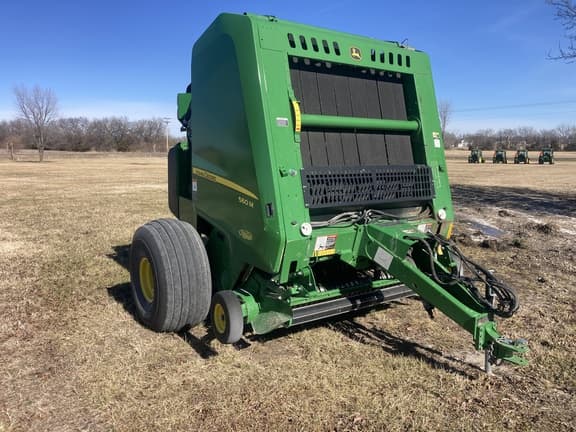 Image of John Deere 560M equipment image 1