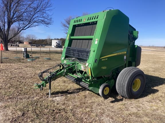 Image of John Deere 560M equipment image 2