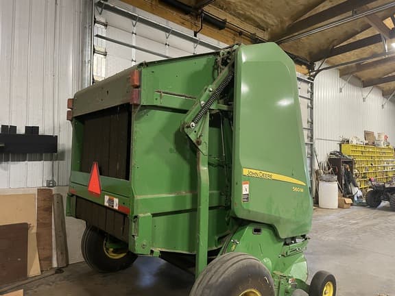 Image of John Deere 560M equipment image 3
