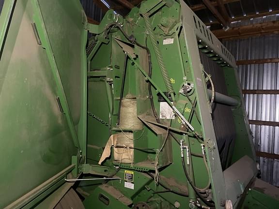 Image of John Deere 560M equipment image 1