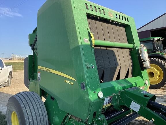 Image of John Deere 560M equipment image 3