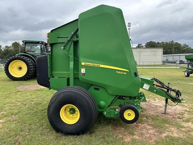 Image of John Deere 560M equipment image 2