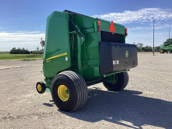 Image of John Deere 560M equipment image 2