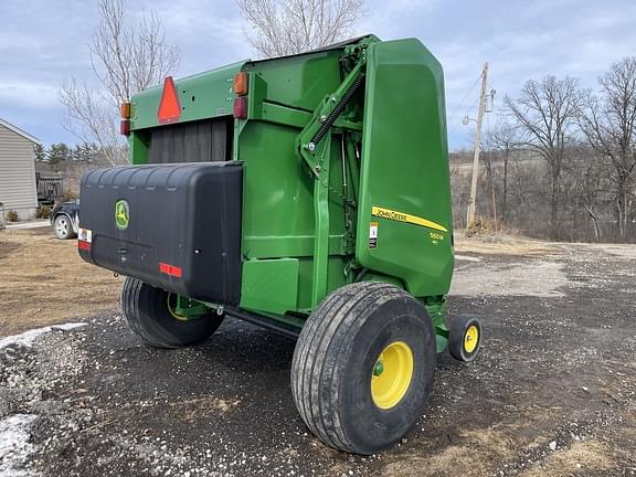 Image of John Deere 560M equipment image 4