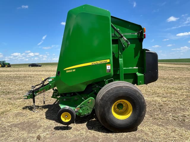 Image of John Deere 560M equipment image 2