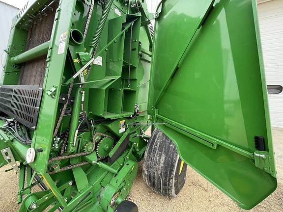 Image of John Deere 560M Silage equipment image 4