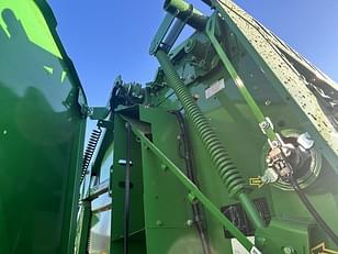 Main image John Deere 560M Silage 21