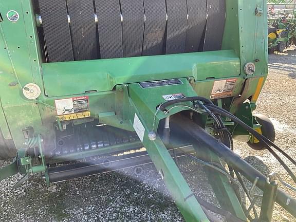 Image of John Deere 560M equipment image 2