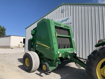 Main image John Deere 560M