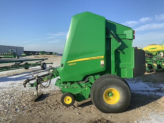 Image of John Deere 560M equipment image 1