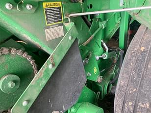 Main image John Deere 560M 34