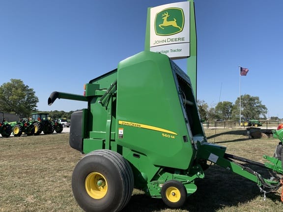Main image John Deere 560M
