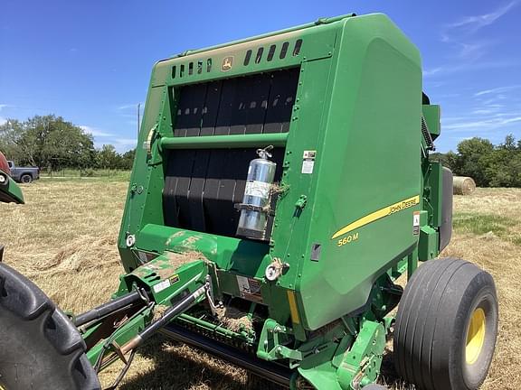 Image of John Deere 560M equipment image 2
