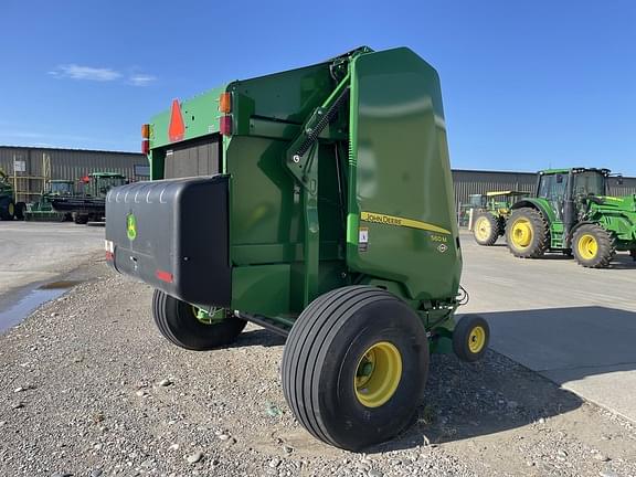 Image of John Deere 560M equipment image 4
