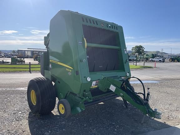 Image of John Deere 560M equipment image 2