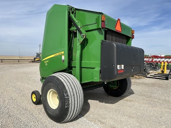 Image of John Deere 560M equipment image 2