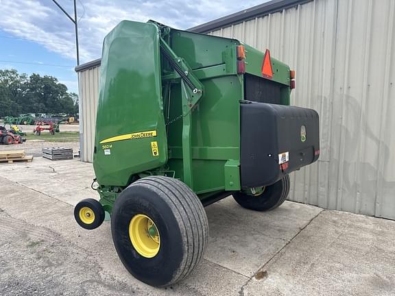 Image of John Deere 560M equipment image 2