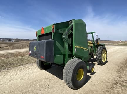 Image of John Deere 560M equipment image 4