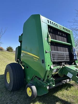 Image of John Deere 560M equipment image 4