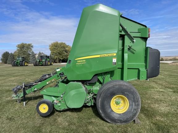 Image of John Deere 560M equipment image 1