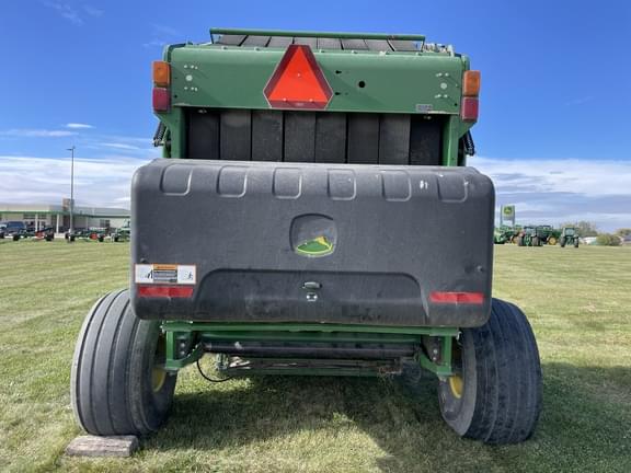 Image of John Deere 560M equipment image 3