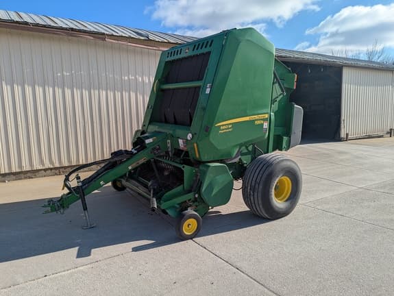 Image of John Deere 560M MegaWideHC2 equipment image 1
