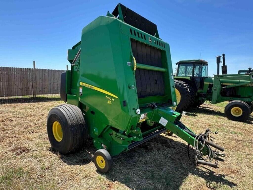 Image of John Deere 560M Primary image