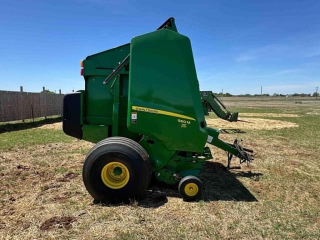 Image of John Deere 560M equipment image 1