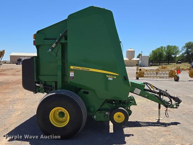 Image of John Deere 560M equipment image 3