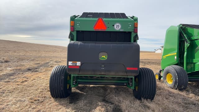 Image of John Deere 560M equipment image 4
