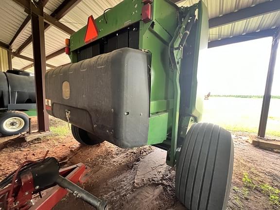 Image of John Deere 560R equipment image 4