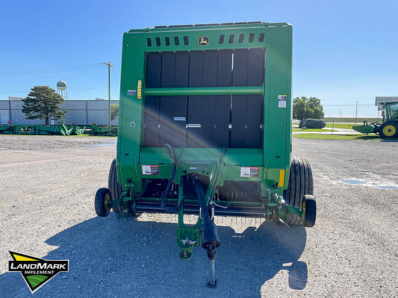 Image of John Deere 560R equipment image 1