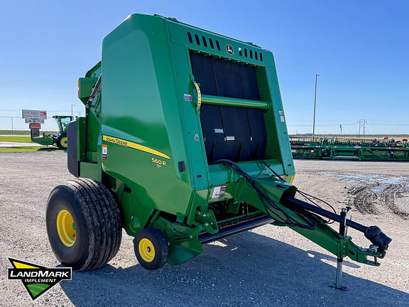 Image of John Deere 560R equipment image 2