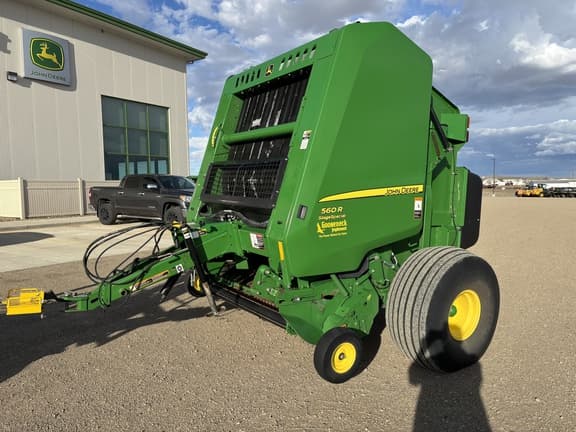 Image of John Deere 560R Silage Special equipment image 2