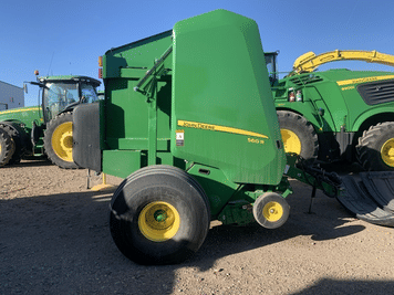 Main image John Deere 560R