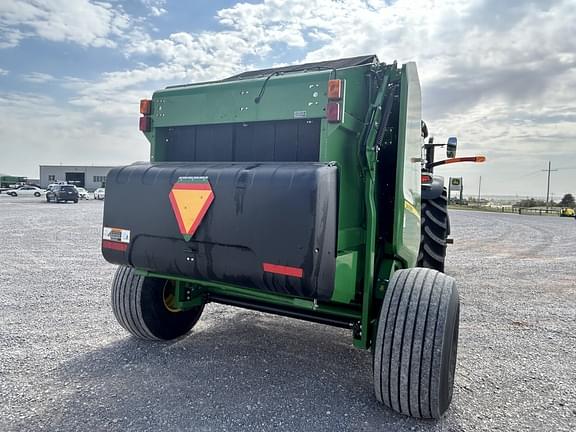 Image of John Deere 560R equipment image 3