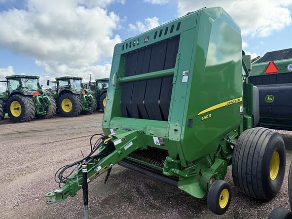 Image of John Deere 560R Primary image