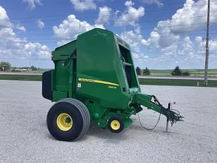 Main image John Deere 560R 1